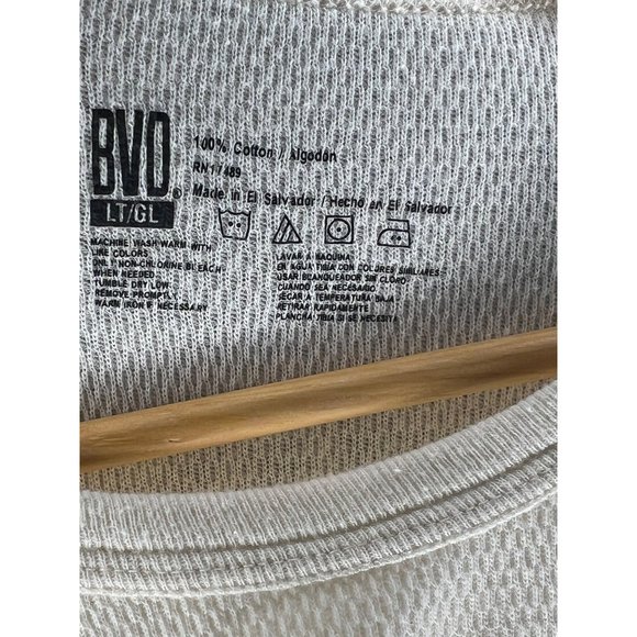 BVD thermal two piece set size large TINY FLAW - Picture 5 of 9